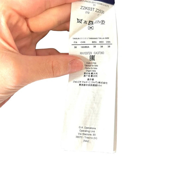 Emporio‎ Armani Blue Runway Model Printed Sleeveless Blouse Size 38 / US 2 - Picture 7 of 10